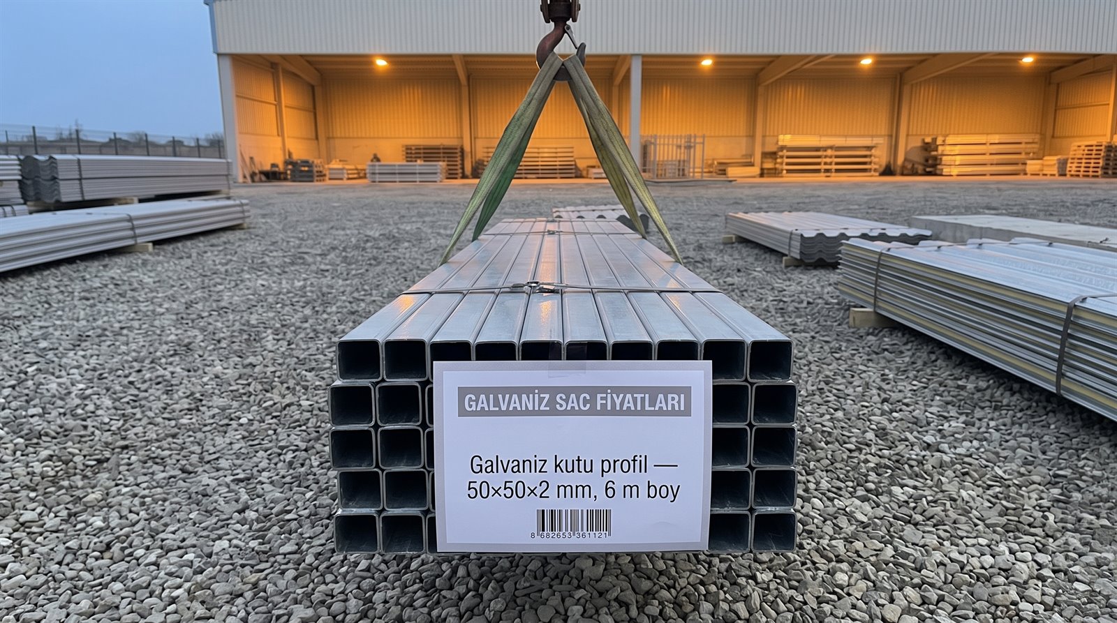 Galvaniz kutu profil 50×50×2 mm, 6 m boy, sevkiyat alanında
